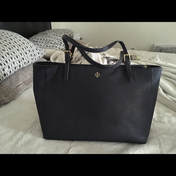 Large Blue Authentic Tory Burch tote - Picture 2 of 3